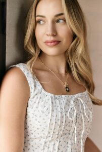 Alexandrea_makeup artist_faye smith agency_vancouver