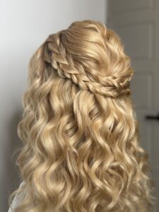 sare_senior_hair stylist_vancouver_faye smith agency