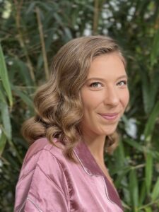 faye smith agency - vancouver - hair stylist - senior stylist - sare